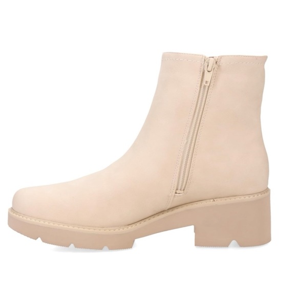 Naturalizer Cade Lug Sole Boot Porcelain Beige Size 8.5 - Picture 4 of 7